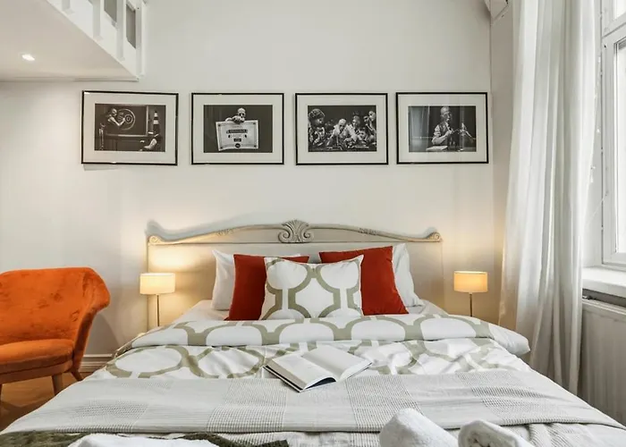 Quiet Courtyard In Design District 200m Tram & Bus * Helsinky