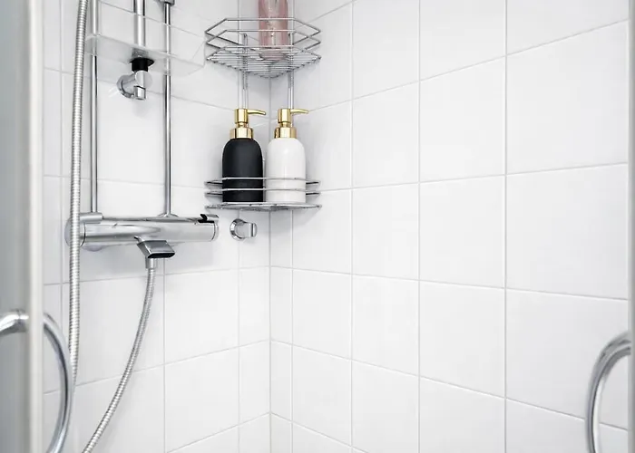 Apartmán Quiet Courtyard In Design District 200m Tram & Bus *