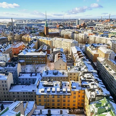 Quiet Courtyard In Design District 200m Tram & Bus * Helsinki