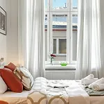 Huoneisto Quiet Courtyard In Design District 200m Tram & Bus *